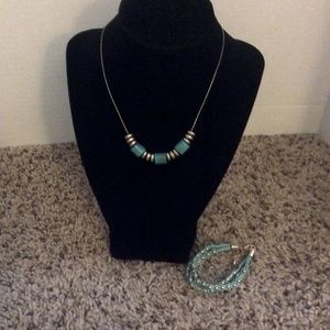 Plunder Teal and gold necklace and bracelet